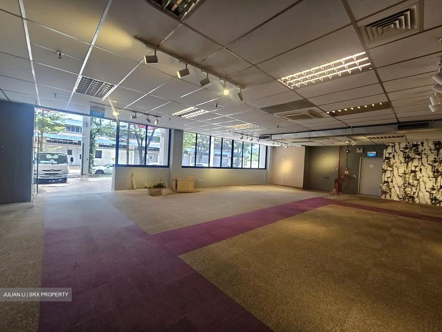 Singapore Handicrafts Building (D14), Factory #554096471